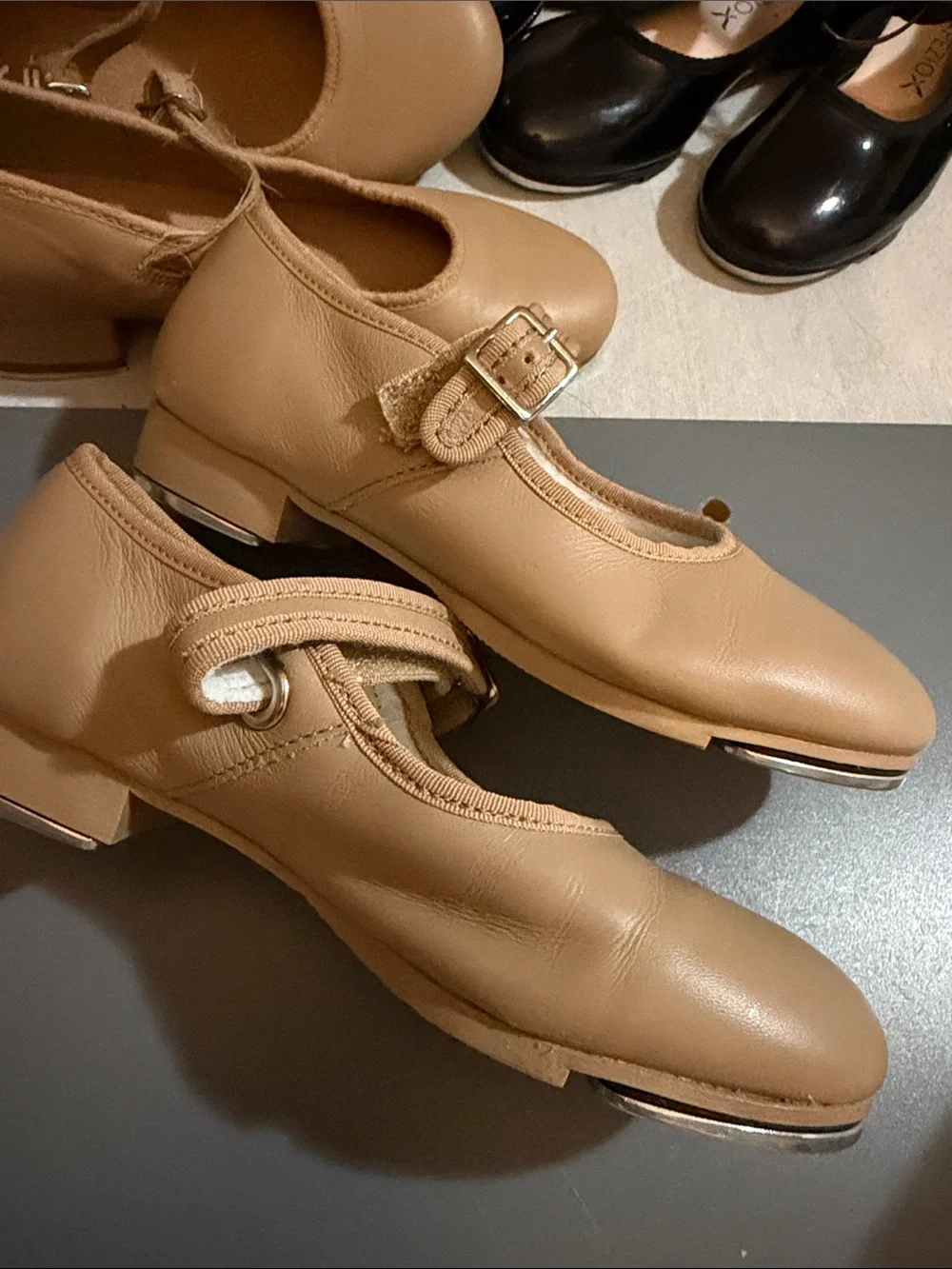 Capezio Kids Beige/Tan Mary Jane Tap shoe 12.5
